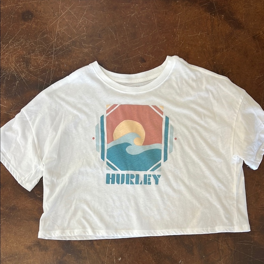 Women’s Hurley white cropped graphic tee new without tags size Small